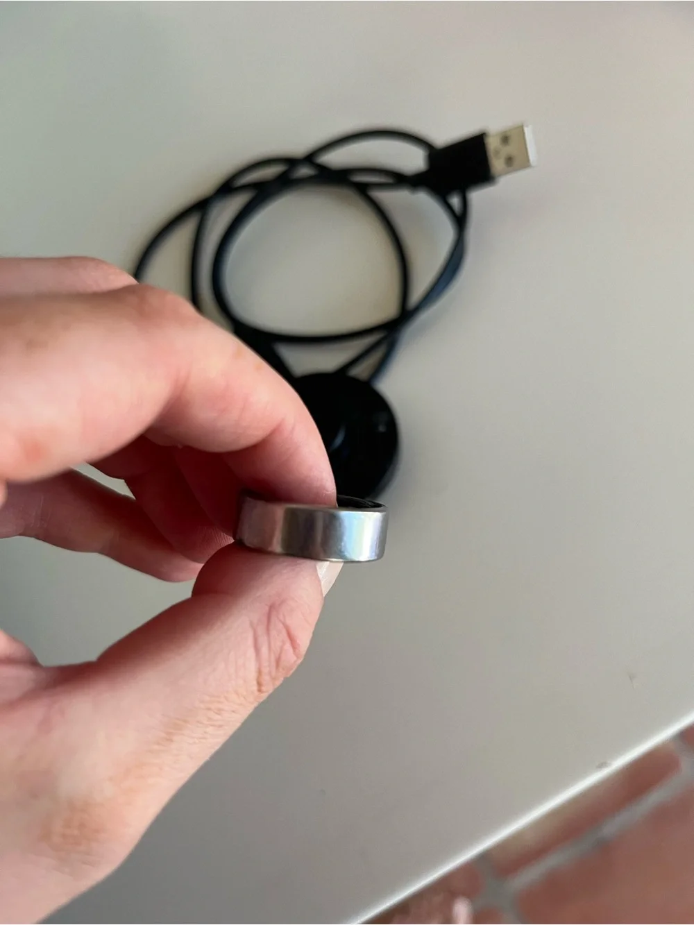 Oura Ring Gen 3 Size 8 with Charger